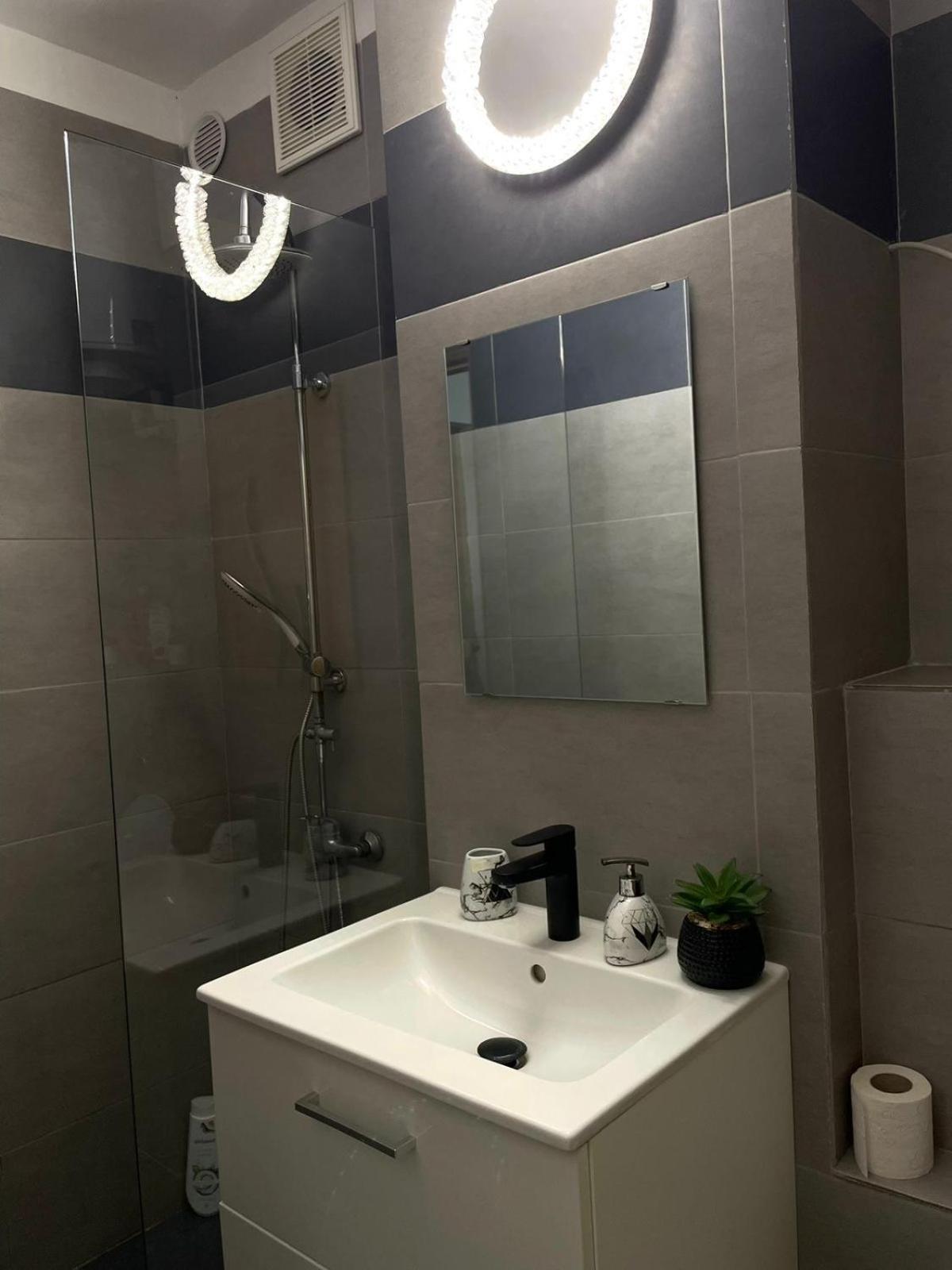 Apartament Inu Orşova Eksteriør billede