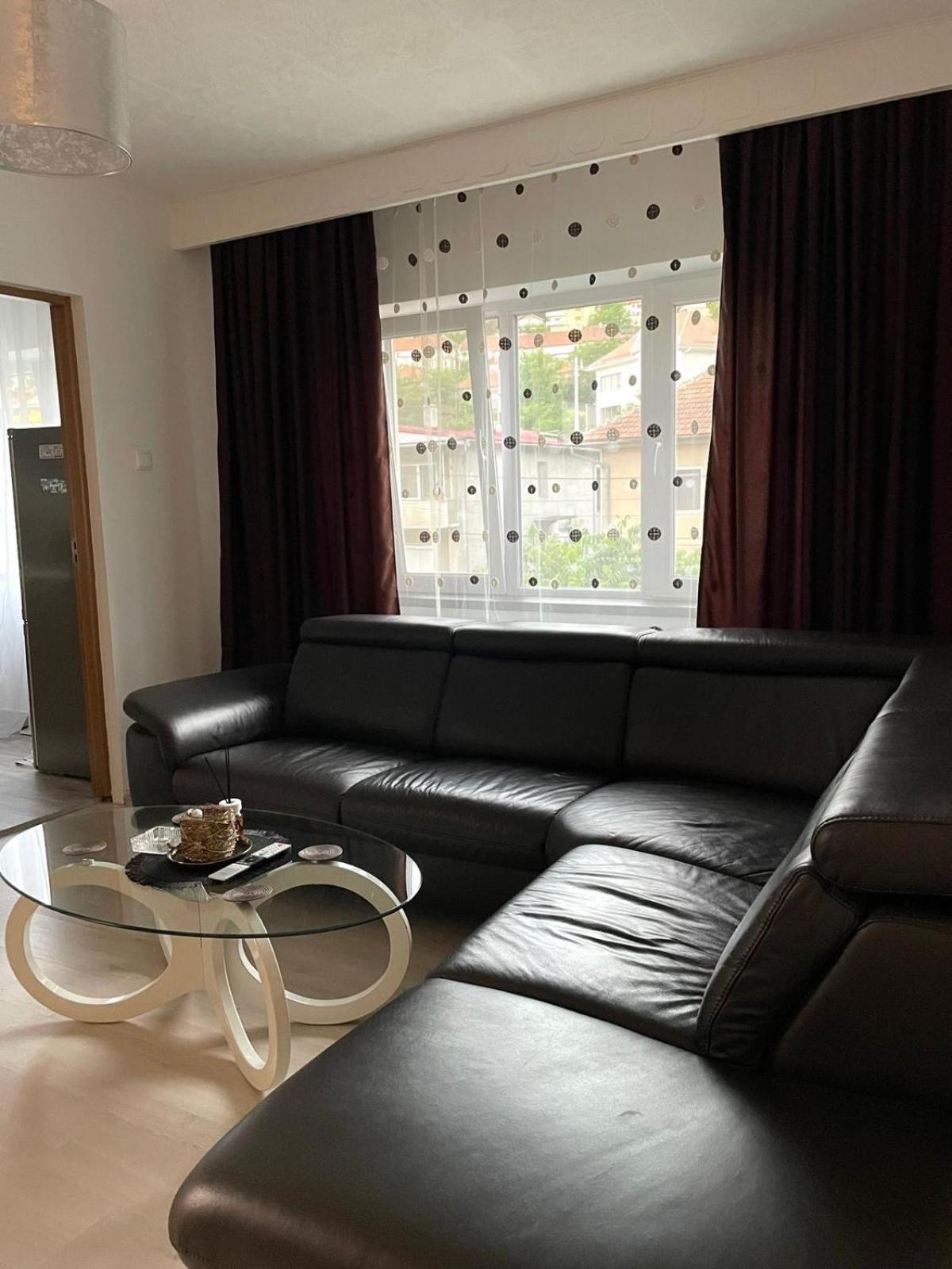 Apartament Inu Orşova Eksteriør billede